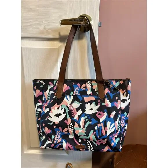 Fossil | Bags | Fossil Fiona East West Tote Bag Black Floral  display picture 1